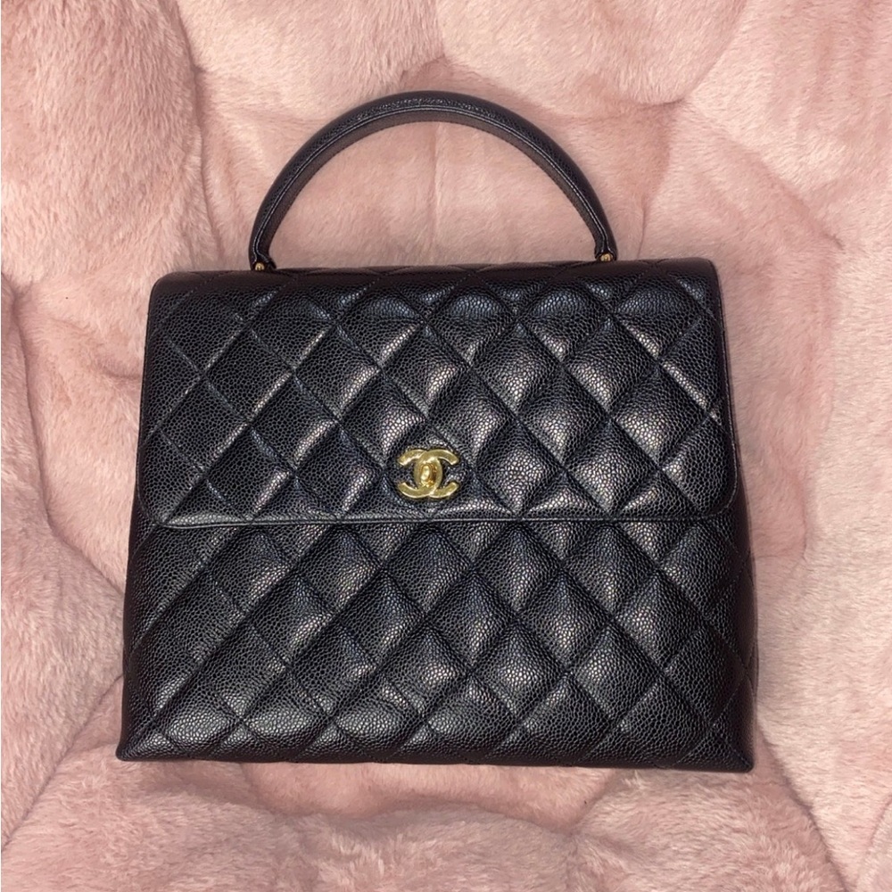 ❤️SOLD❤️ Authentic  CHANEL  Caviar Top Handle Bag Kelly Black Flap Leather GHW